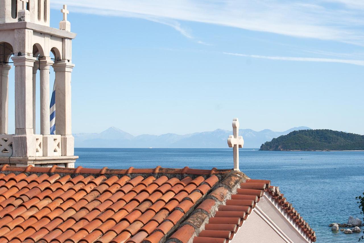 Capolavoro, Boutique Apartment With Unique Rooftop Skiathos Town Exterior foto
