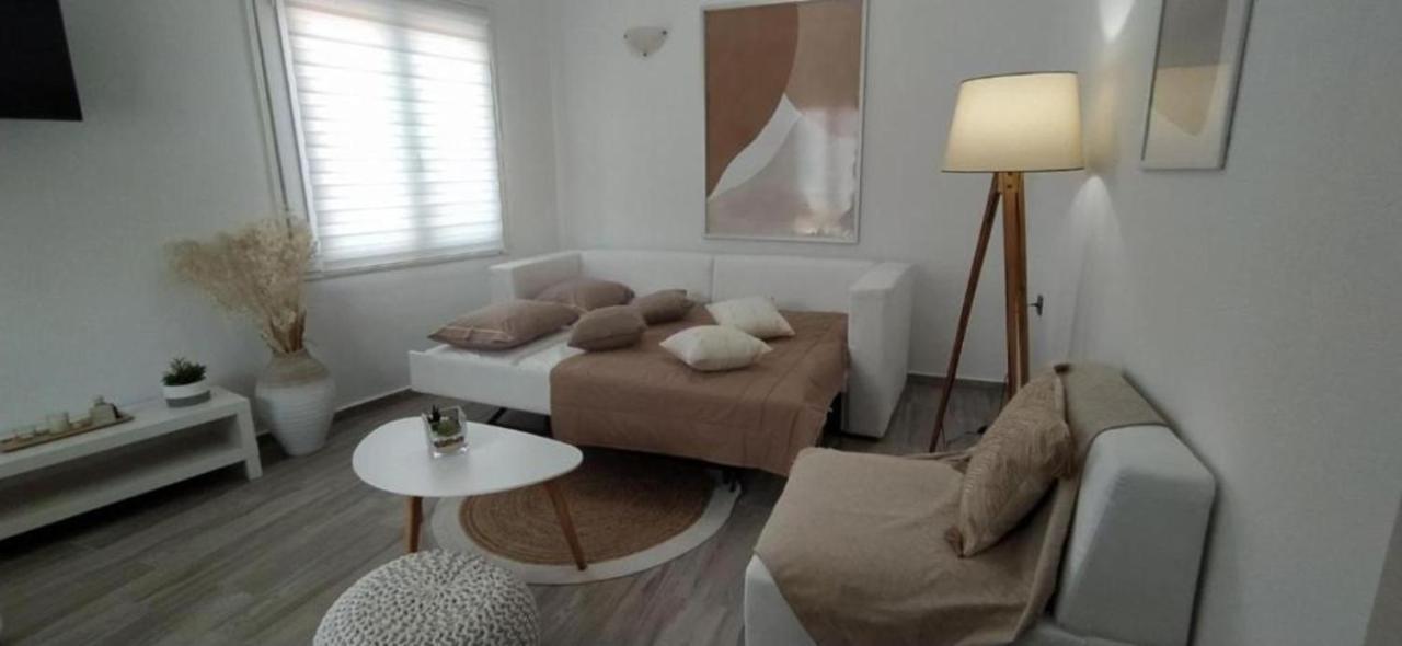 Capolavoro, Boutique Apartment With Unique Rooftop Skiathos Town Exterior foto